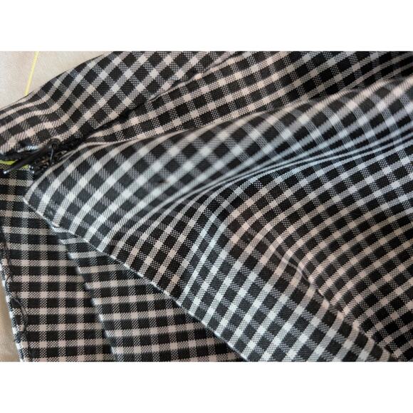 WAYF Gingham Check Mini Skirt Black White Ruffle Hem Bow Detail Size Small - Picture 5 of 11